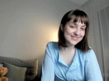 Saphirree Chaturbate stream image from July 13, 2025