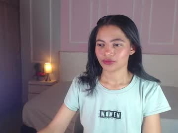 Penelopeshine Chaturbate stream image from July 14, 2025
