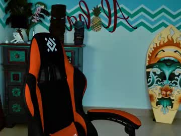 Chillsnail Chaturbate stream image from July 14, 2025