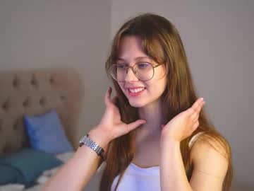 Otiliabagley Chaturbate stream image from July 14, 2025