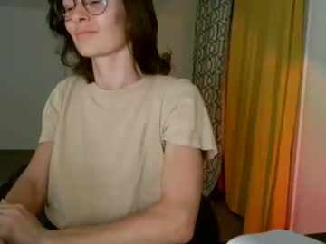 Rainbeaulightning Chaturbate stream image from July 14, 2025