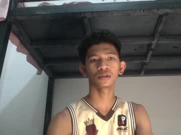 _Rellvanxx Chaturbate stream image from July 14, 2025