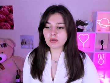 Chloe_Barrison Chaturbate stream image from July 14, 2025
