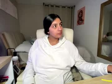 Cloe_Small08 Chaturbate stream image from July 14, 2025