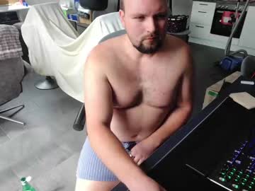 Benaked24 Chaturbate stream image from July 14, 2025