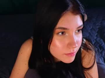 Ember_Lynn Chaturbate stream image from July 14, 2025