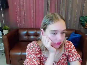 Vel1ka Chaturbate stream image from July 14, 2025