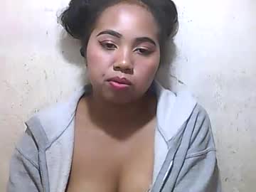 Sasapretty02 Chaturbate stream image from July 14, 2025