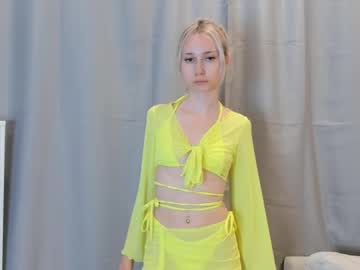 Aurorabless Chaturbate stream image from July 14, 2025