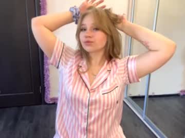 Gaynaamond Chaturbate stream image from July 14, 2025