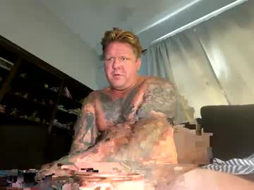 Happilymarr1ed Chaturbate stream image from July 14, 2025