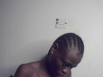 Ebonypetiti Chaturbate stream image from July 14, 2025