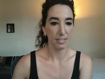 Micminx Chaturbate stream image from July 14, 2025