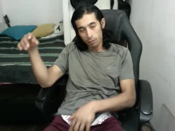 Andresdelews Chaturbate stream image from July 14, 2025