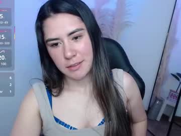 Harmonyevanns Chaturbate stream image from July 15, 2025