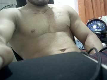 Guysfit Chaturbate stream image from July 15, 2025