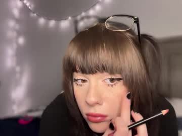 Damag3dgothbby Chaturbate stream image from July 15, 2025