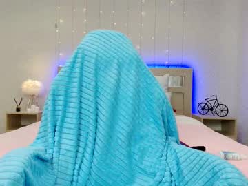 Olivia_K_ Chaturbate stream image from July 15, 2025