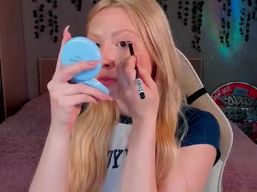 Zairaheart Chaturbate stream image from July 15, 2025