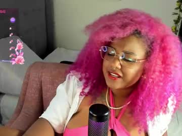 Justgisselle Chaturbate stream image from July 15, 2025