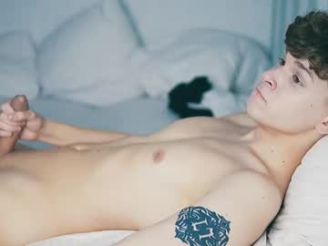 Dukeleon Chaturbate stream image from July 15, 2025