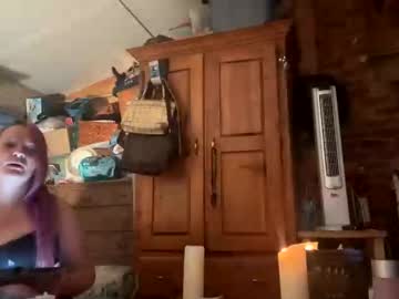 Dawet2hermo Chaturbate stream image from July 15, 2025