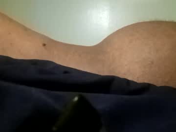 Olliebennit Chaturbate stream image from July 15, 2025