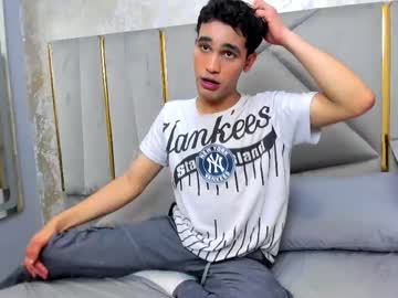Andrew_Owenn_ Chaturbate stream image from July 15, 2025