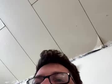 Dekingdragon Chaturbate stream image from July 15, 2025