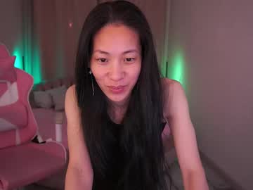 Yennstar Chaturbate stream image from July 15, 2025
