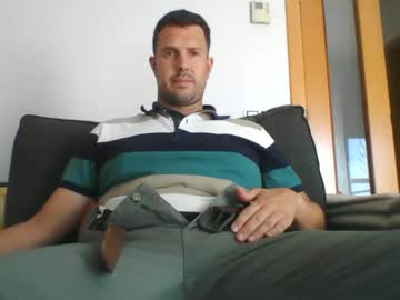 Titusnow Chaturbate stream image from July 15, 2025