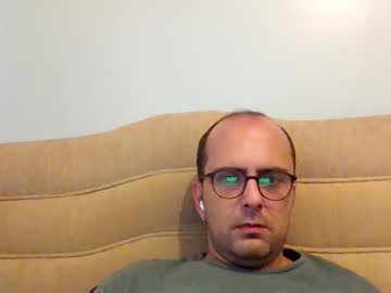 Bayto Chaturbate stream image from July 15, 2025