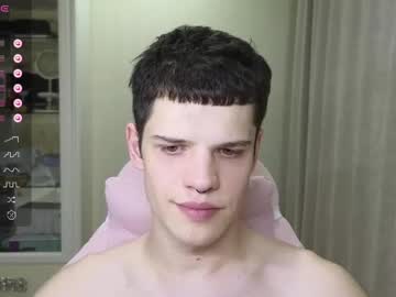 Callme_Christian Chaturbate stream image from July 15, 2025