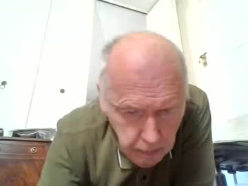 Vaughan1010 Chaturbate stream image from July 15, 2025