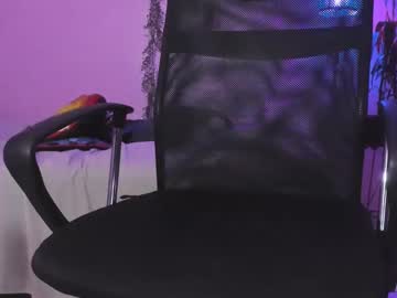 Emma_T3en_Squirt Chaturbate stream image from July 15, 2025