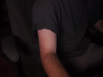 Kiiingneon Chaturbate stream image from July 16, 2025