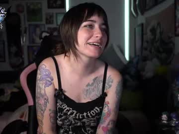 Blueasfuck Chaturbate stream image from July 16, 2025