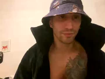 Lautaro2036 Chaturbate stream image from July 16, 2025