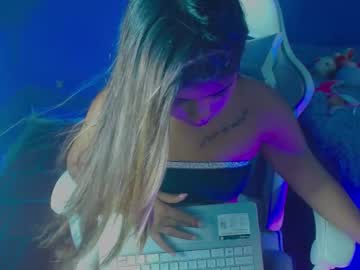 Charlothe86325 Chaturbate stream image from July 16, 2025
