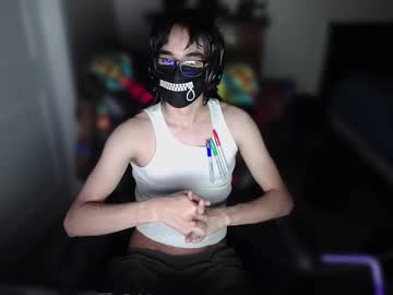 Redjanuary Chaturbate stream image from July 16, 2025