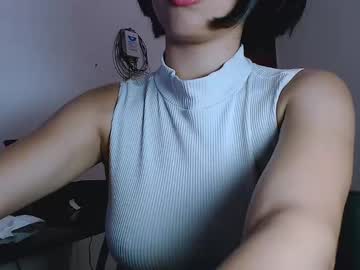 Anneuwu777 Chaturbate stream image from July 16, 2025