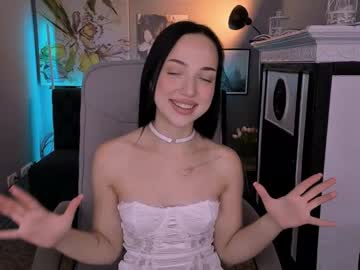 Nicki_Lovex Chaturbate stream image from July 16, 2025