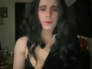 Alexiskutt Chaturbate stream image from July 16, 2025