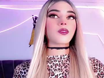 Cristinadollsex Chaturbate stream image from July 16, 2025