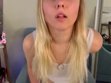 Randidyer Chaturbate stream image from July 16, 2025