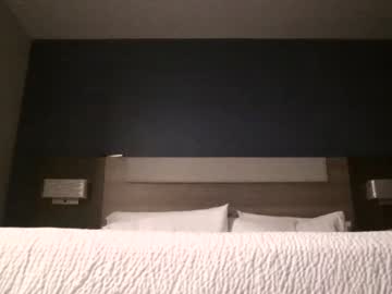 Kenluv6969 Chaturbate stream image from July 16, 2025