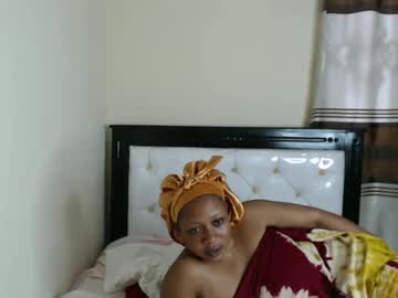 Mercyamo Chaturbate stream image from July 16, 2025