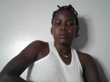 Merimong Chaturbate stream image from July 16, 2025
