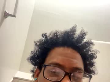 Mannerme27 Chaturbate stream image from July 16, 2025
