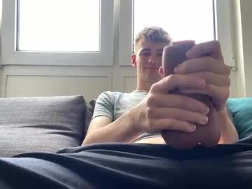 Matty19gaytwink stream image from July 16, 2025